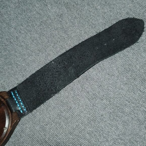 Engraved Back Natural Wood Watch Leather Band - Picture 7 of 9